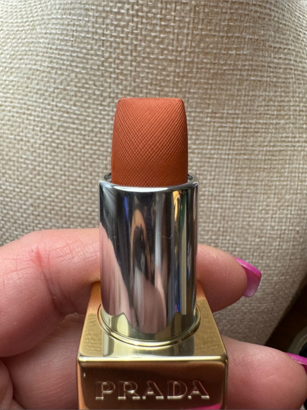 Prada Monochrome Hyper Matte 077 Arancio Lipstick Refillable Magnetic Case - Picture 9 of 15